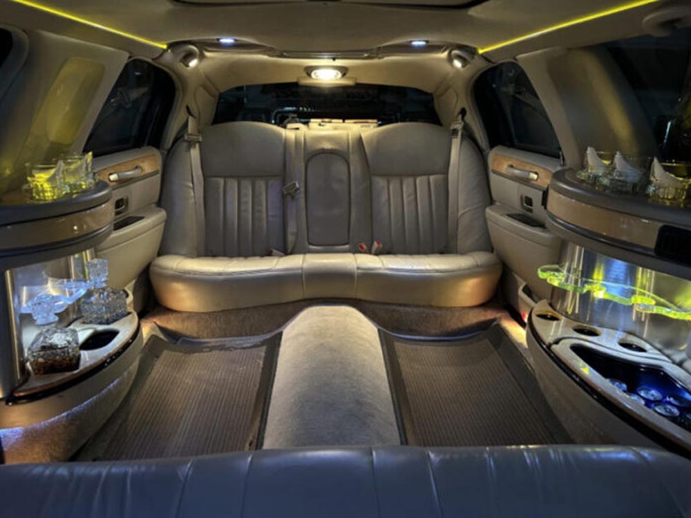 Red Carpet Limousine Fleet